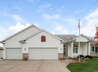 2272 Randall Ave NW, Grand Rapids, MI