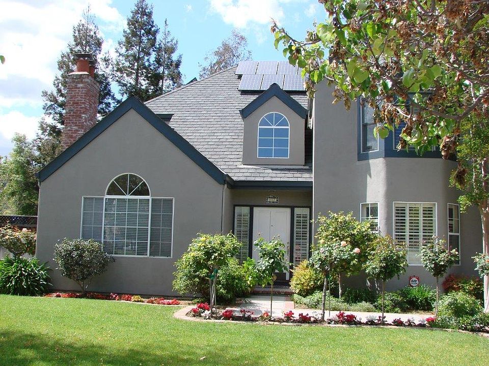 2nd image of 107 Sebastian Ct