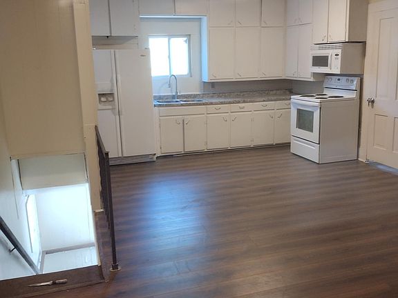 3rd image of 114 N Dade Ave APT D