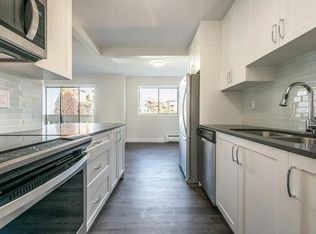 2530 Mount Newton Cross Rd #103, Central Saanich, BC