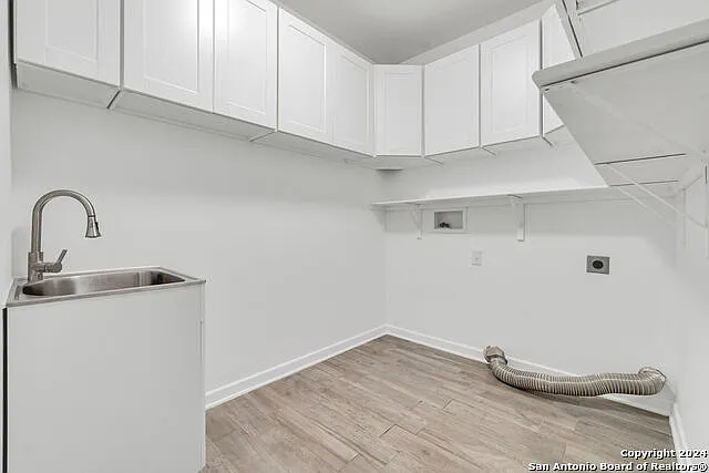 1303 Summerfield — Photo 23
