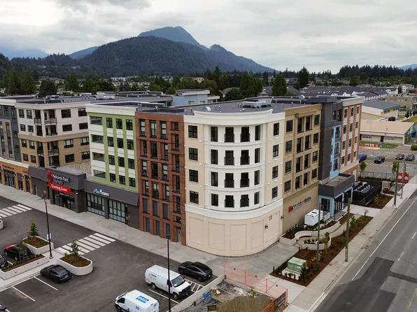 46185 Thomas Rd #404, Chilliwack, BC V2R 3N3
