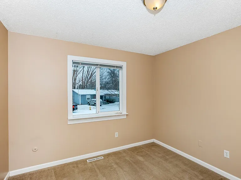 3512 Post Rd — Photo 26