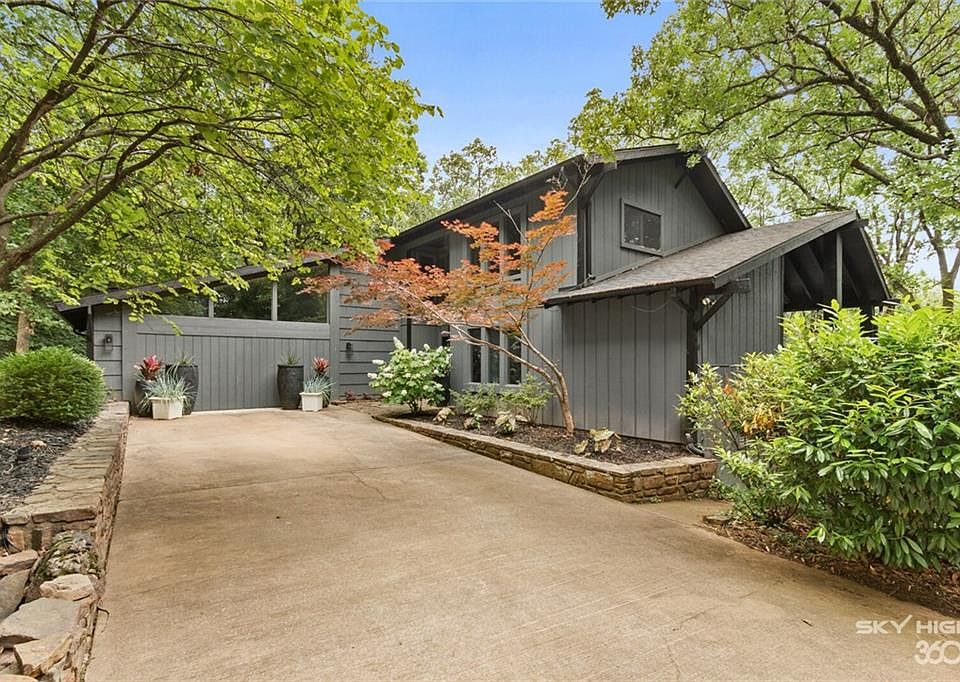 2817 E Hyland Park Rd, Fayetteville, AR 72701 Zillow