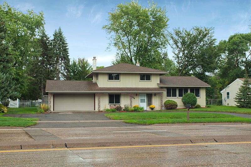 1st image of 3904 White Bear Ave