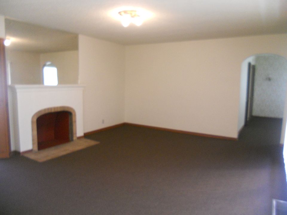 1st image of 101 Elm Ave