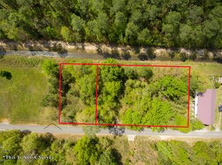 440 Thomas St, Bay Saint Louis, MS 39520