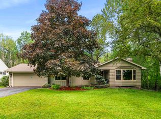 414 Pinewood Ln, Duluth, MN 55804