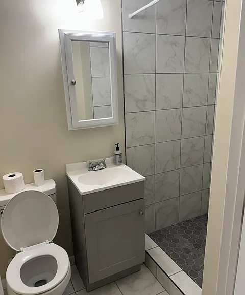 163 Chancellor St #3 — Photo 3