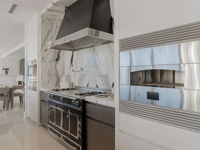 17975 Collins Ave #502 — Photo 23