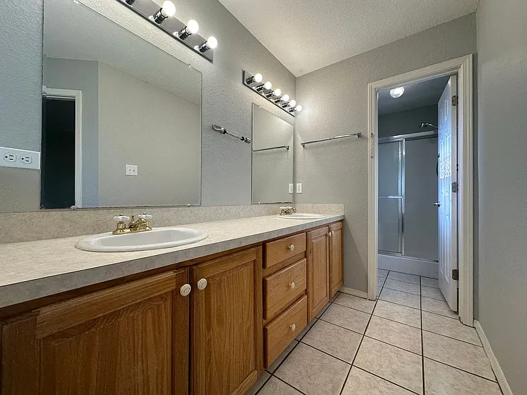 609 Apple Valley Dr — Photo 19