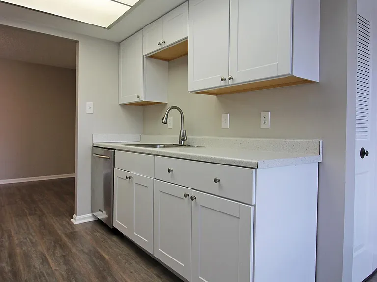 10208 Bushman Dr #421 — Photo 8