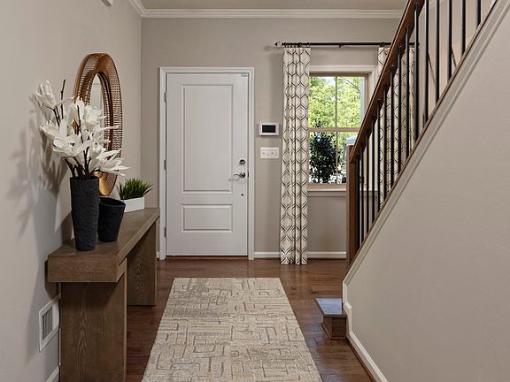 Spacious and Welcoming Foyer