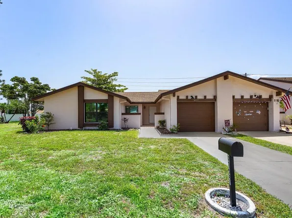 6127 Elsinore Circle, Greenacres, FL 33463