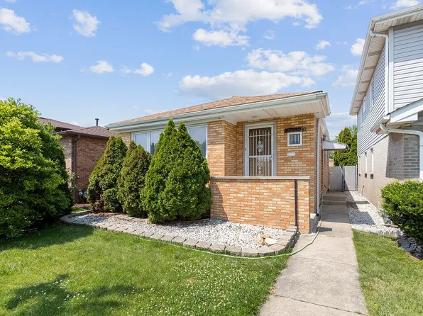 7740 S Melvina Ave, Burbank, IL 60459