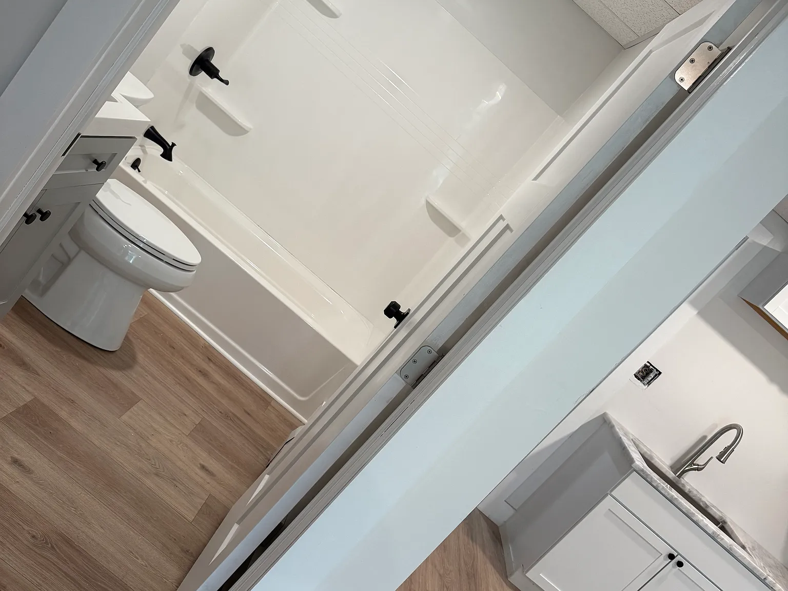 2 bed, $1,700 — Photo 4