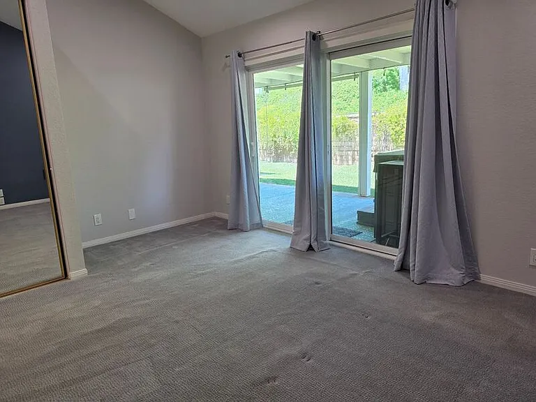 27351 Allariz — Photo 27