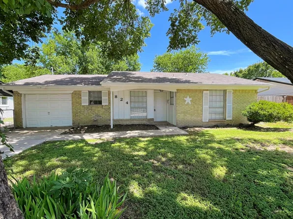 824 Johnnie Row, Seagoville, TX 75159