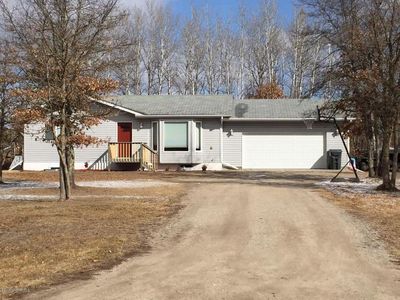5933 Mid Valley Ln NW, Bemidji, MN, 56601