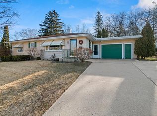 122 S Ithaca Ave, Sturgeon Bay, WI 54235