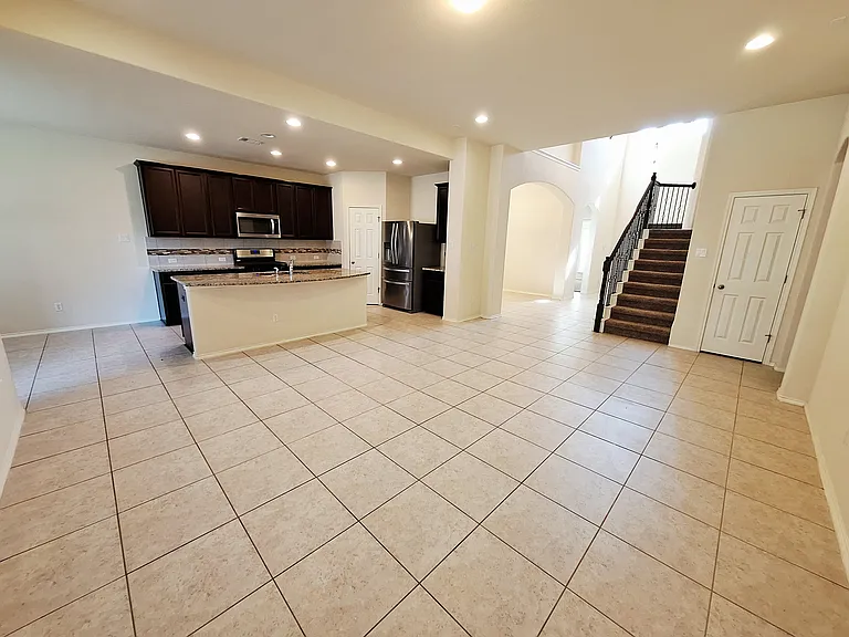 525 Loma Cedro Bnd — Photo 8