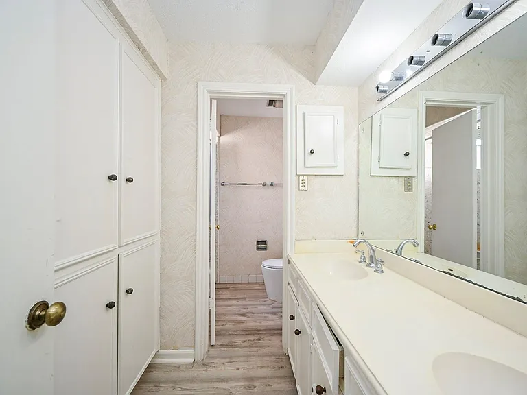 7735 Quail Meadow Dr — Photo 21