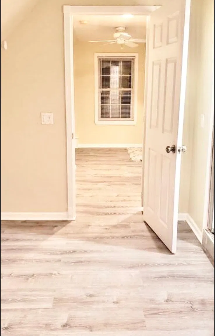 1 bed, 550 sqft, $1,799 — Photo 2