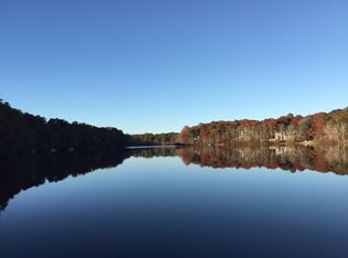 130 Fells Pond Rd, Mashpee, MA 02649