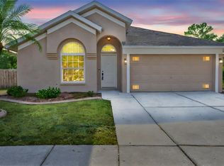 1719 Scotch Pine Dr, Brandon, FL 33511