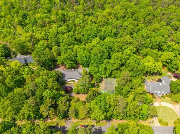 631 N Saint Marys Ln NW, Marietta, GA 30064