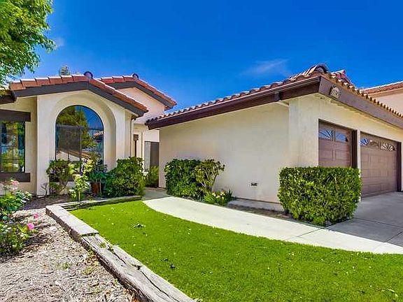 3rd image of 11745 Avenida Sivrita