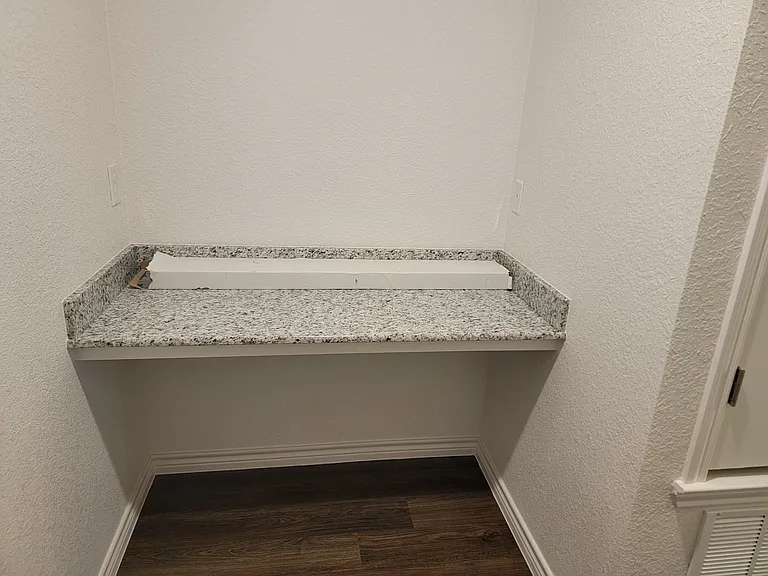 103 Dolphin Dr #B — Photo 7