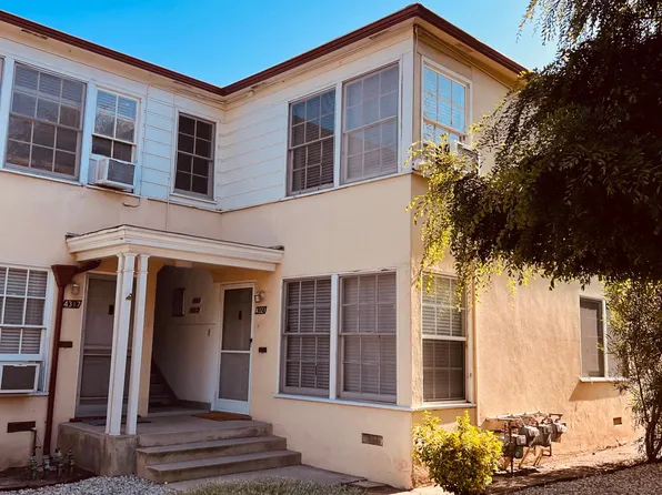 4319 Cahuenga Blvd, North Hollywood, CA 91602