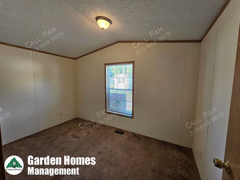 27 Woodside Ln — Photo 9