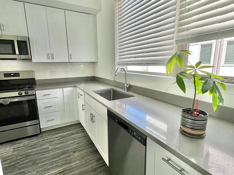 3103 Beachview Ln — Photo 20