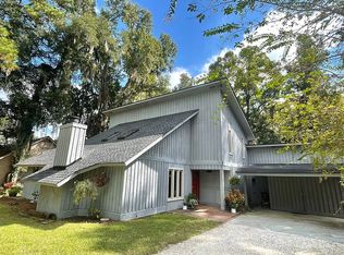 117 Rose Dhu Rd, Savannah, GA 31419