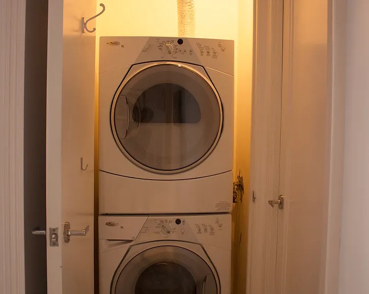 111 Merton St #309 — Photo 10