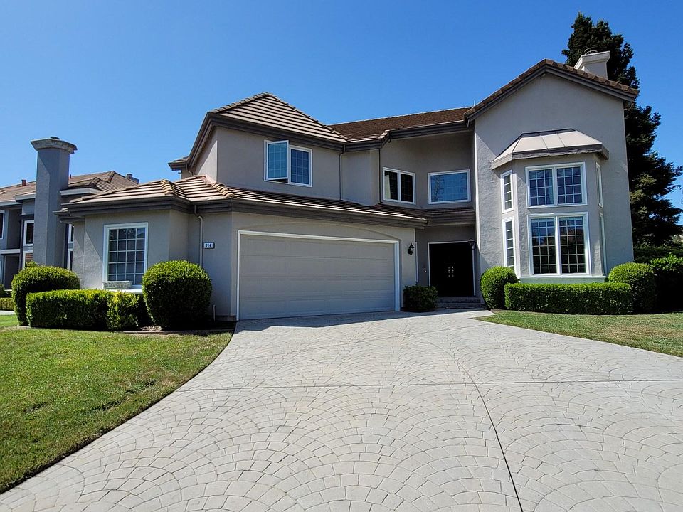 1st image of 214 Dove Creek Ln
