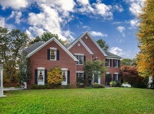 41 Greenwood Rd, Hopkinton, MA 01748