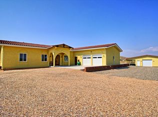 852 Slickrock Dr, Loma, CO 81524