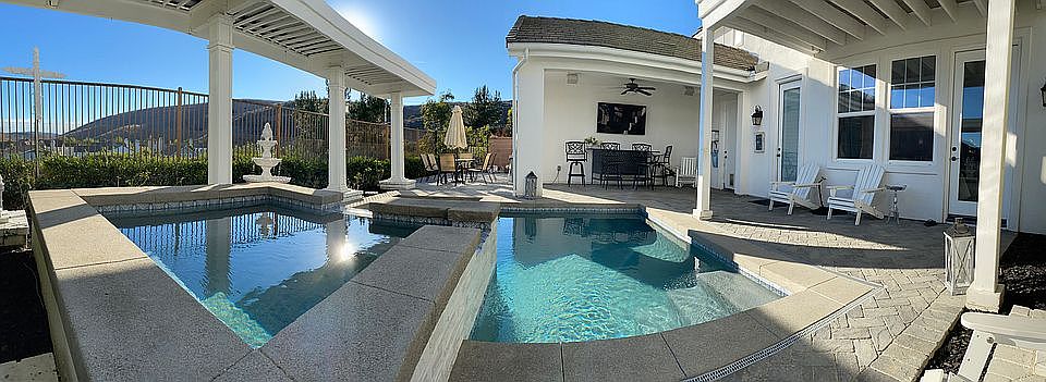 2nd image of 18 Gardenia St