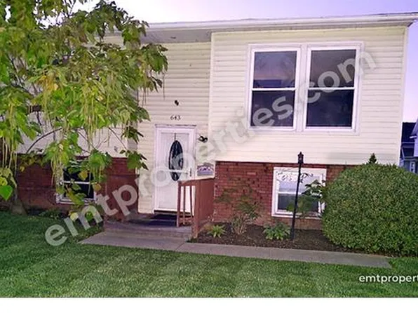 643 E St, Lorain, OH 44052