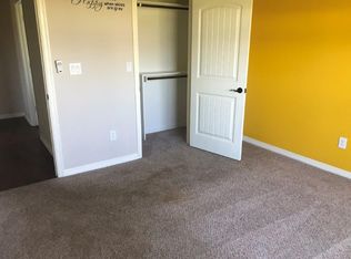 9421 Porter Ln, Justin, TX 76247