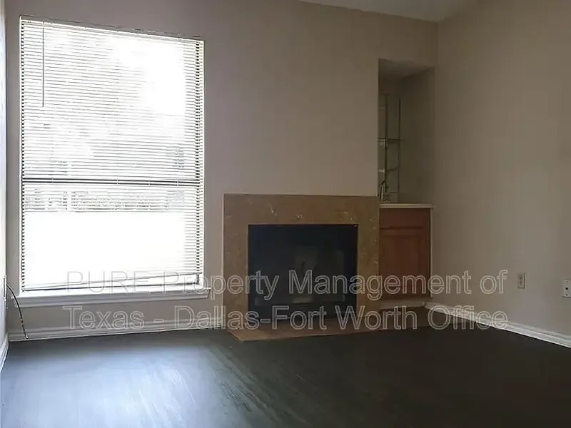 2 bed, 2.0 bath, 1021 sqft, $1,250 — Photo 4