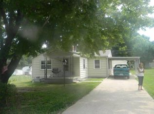 1135 S Haden St, Independence, MO 64050