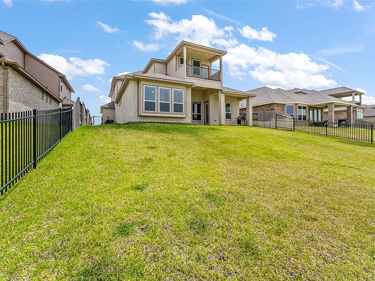 24014 Corinaldo Ct — Photo 40