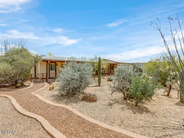 2201 S Diamond Bar Ln, Tucson, AZ 85713