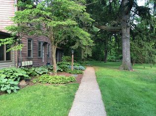 208 Bakers Basin Rd, Lawrence Township, NJ 08648