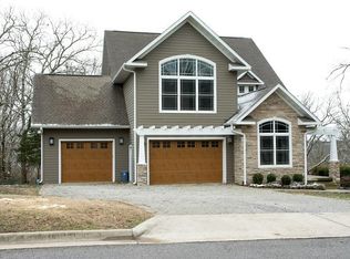 2008 W Broadway St, West Plains, MO 65775