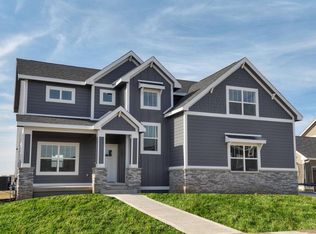 2110 SW College Ave, Ankeny, IA 50023